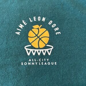 Aimé Leon Dore Green Graphi T Shirt

Collab with New Balance

Used